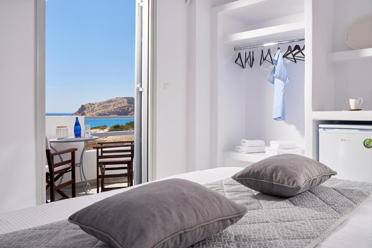 Muses Rooms Milos Provatas Eksteriør bilde