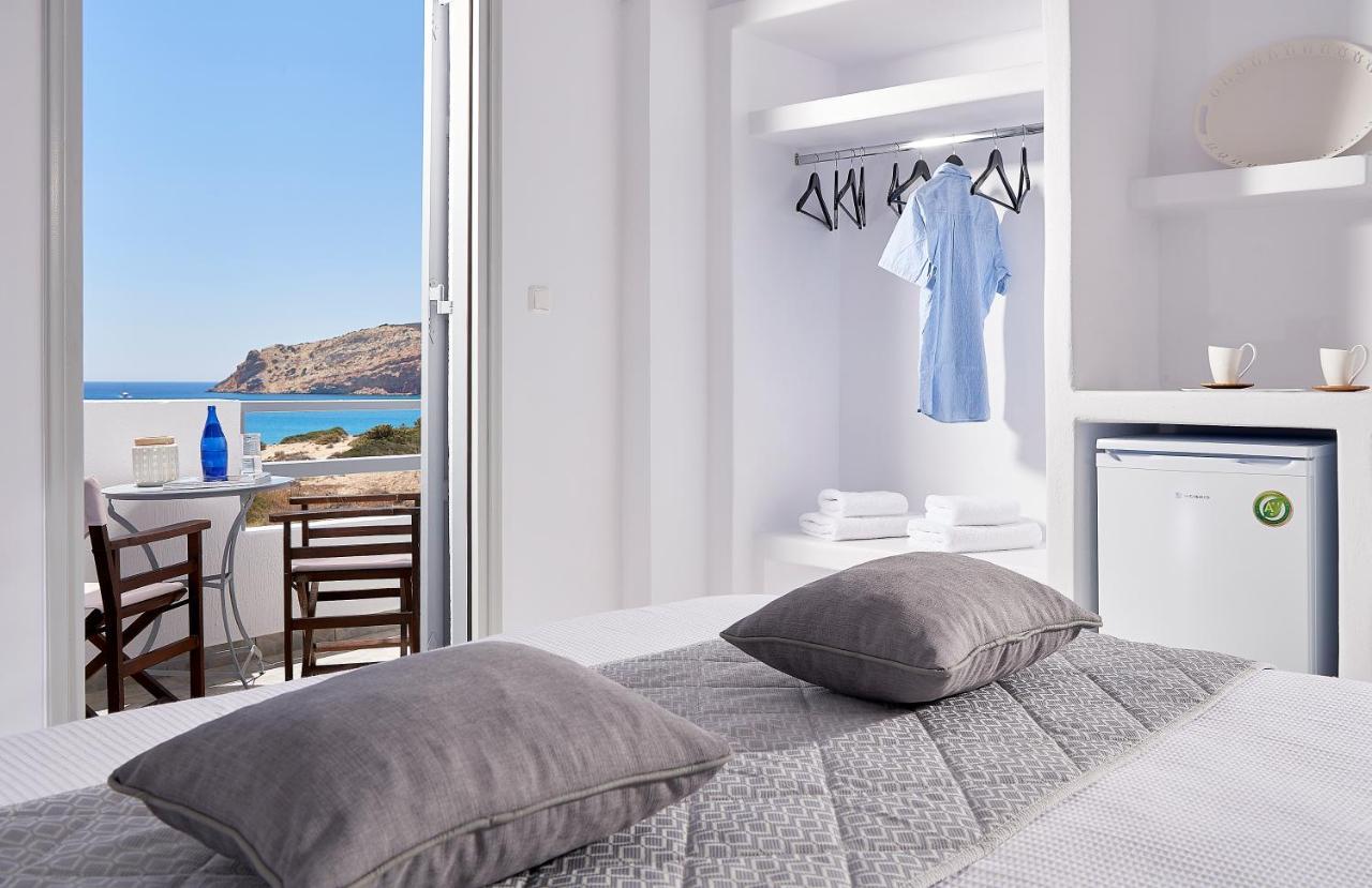 Muses Rooms Milos Provatas Eksteriør bilde